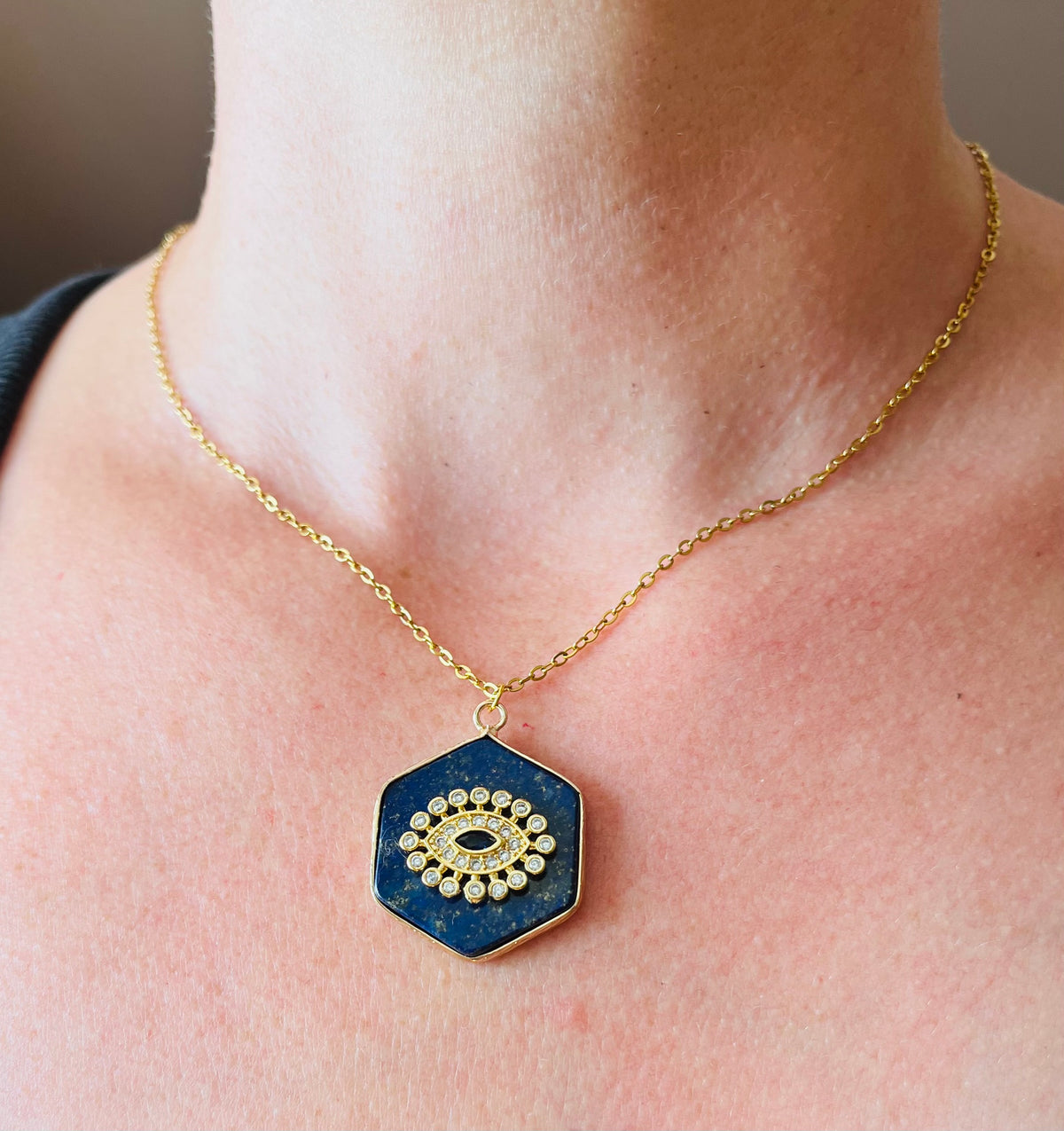 Collier talisman Lapis-lazuli