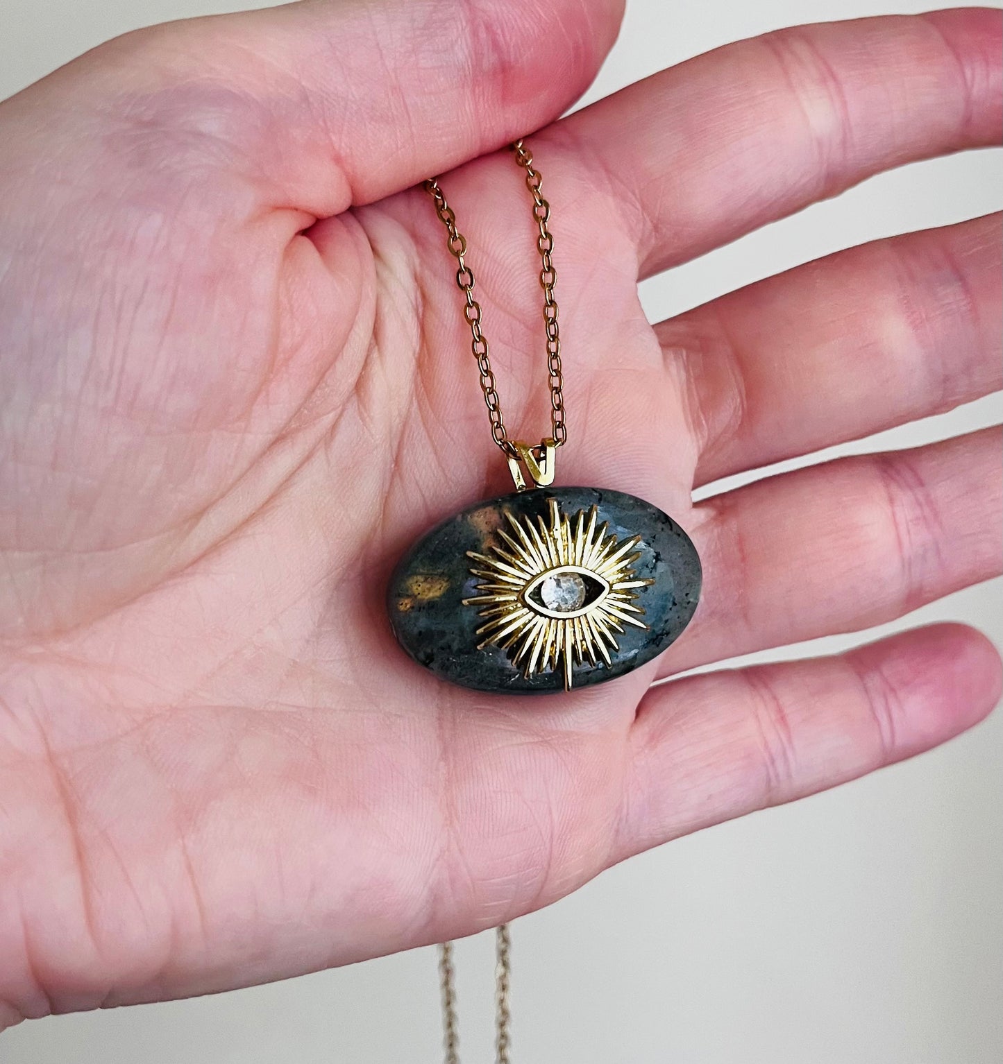 Collier sautoir protecteur grigri Labradorite