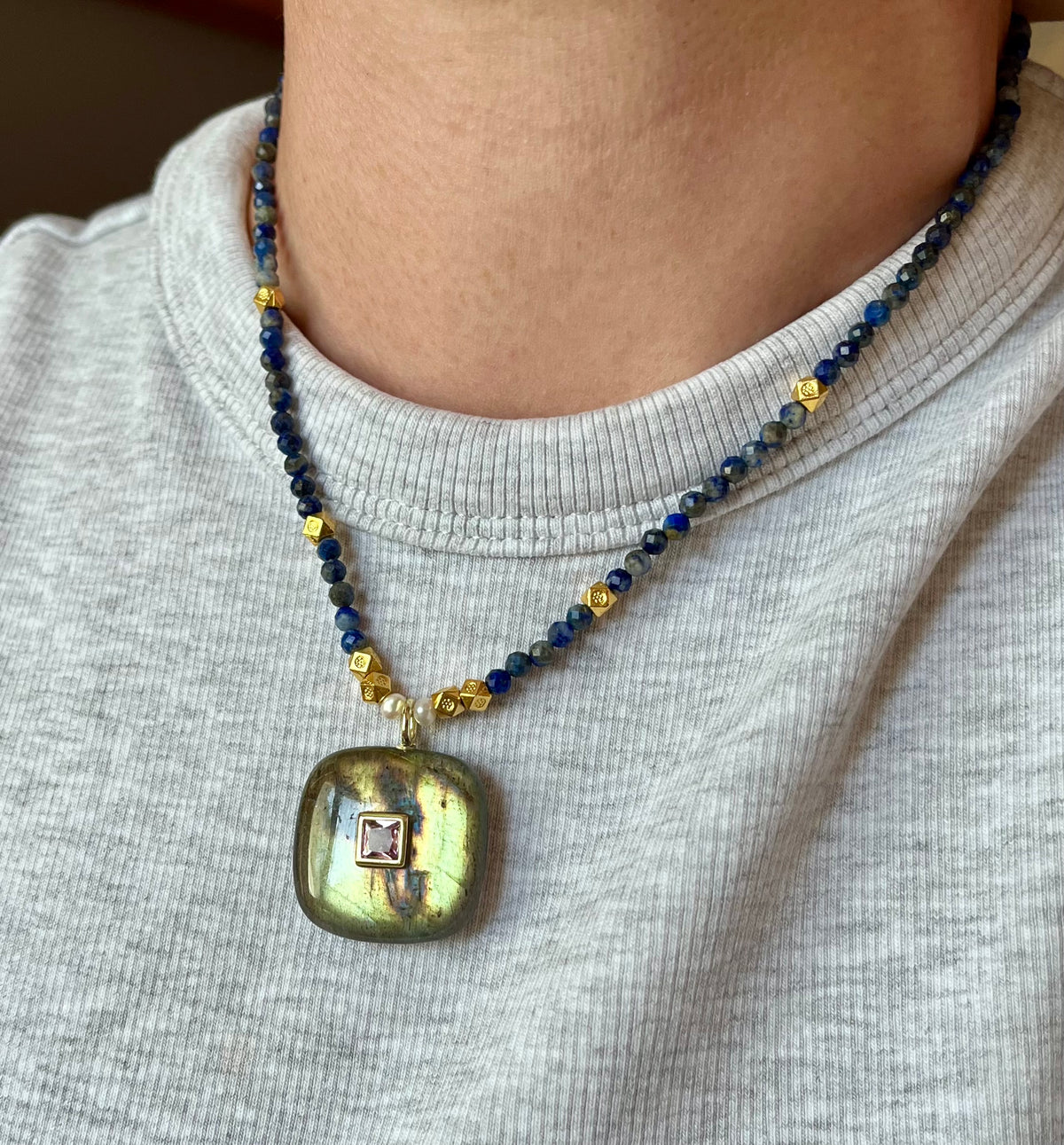 Collier talisman Labradorite et Lapis-Lazuli