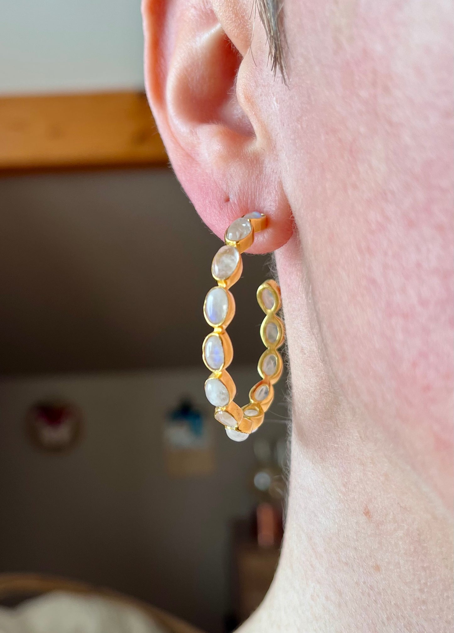 Boucles d’oreilles créoles Pierre de Lune