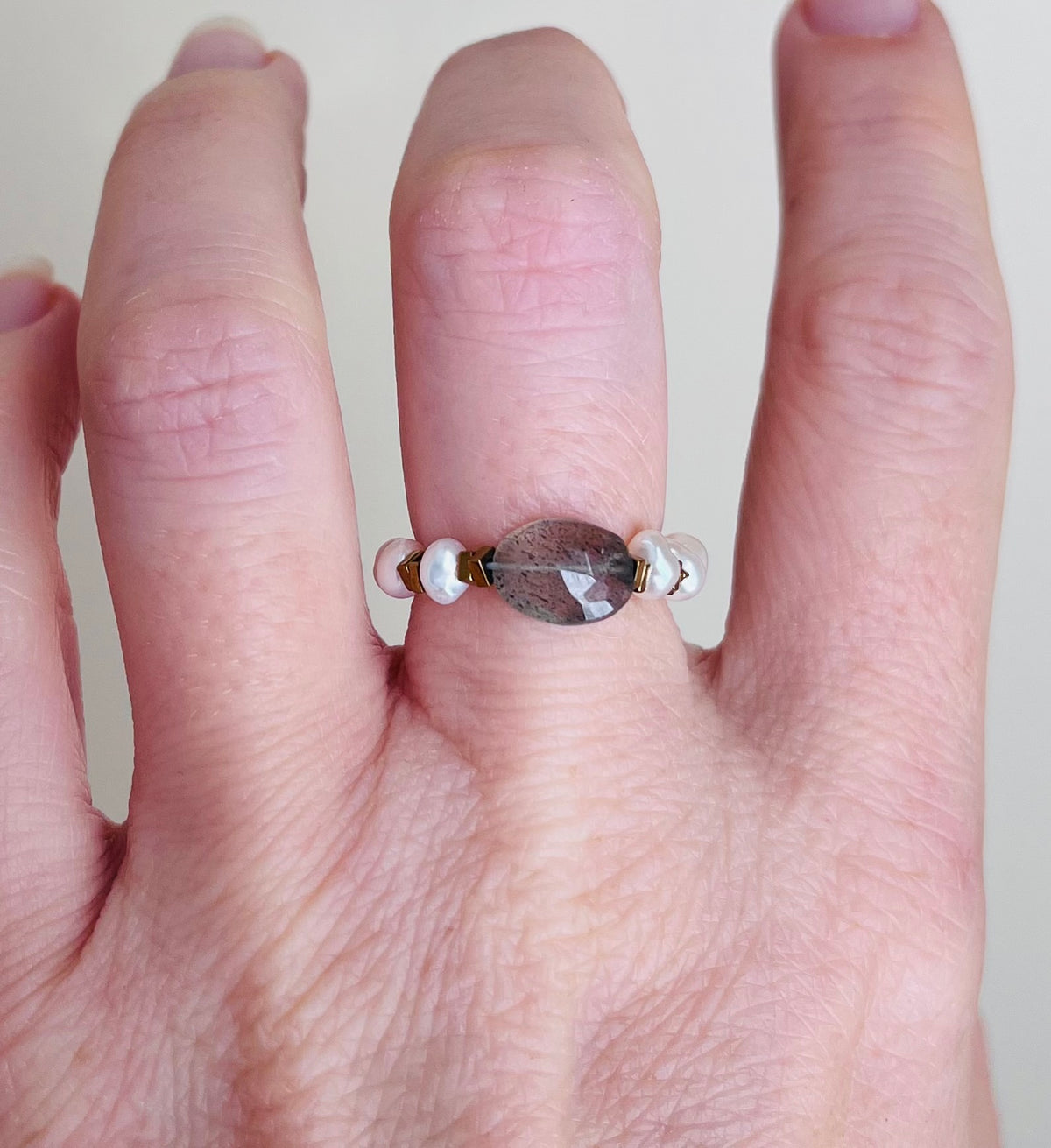 Bague Perles d’eau douce et Labradorite