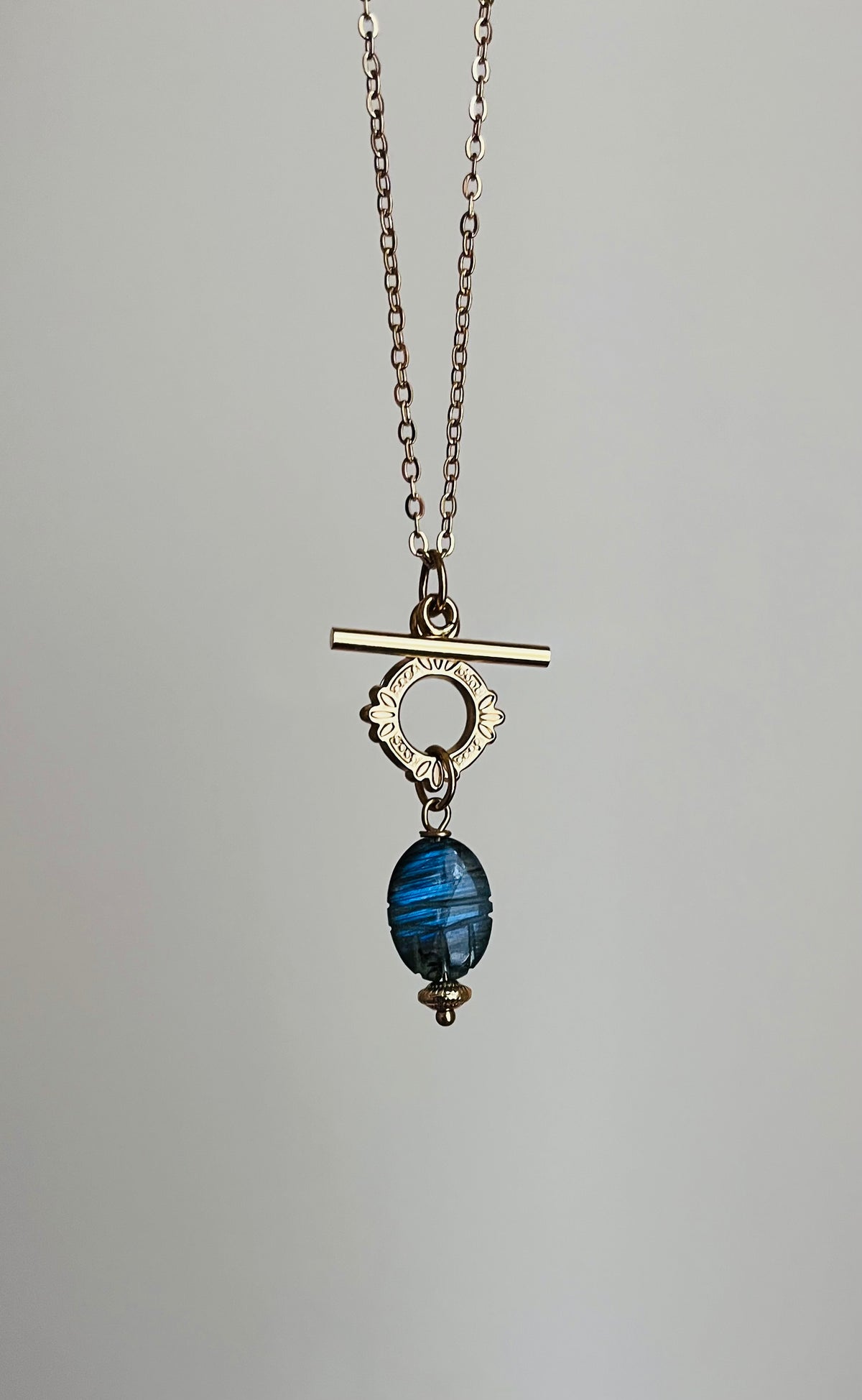 Collier Sautoir grigri scarabée porte bonheur Labradorite