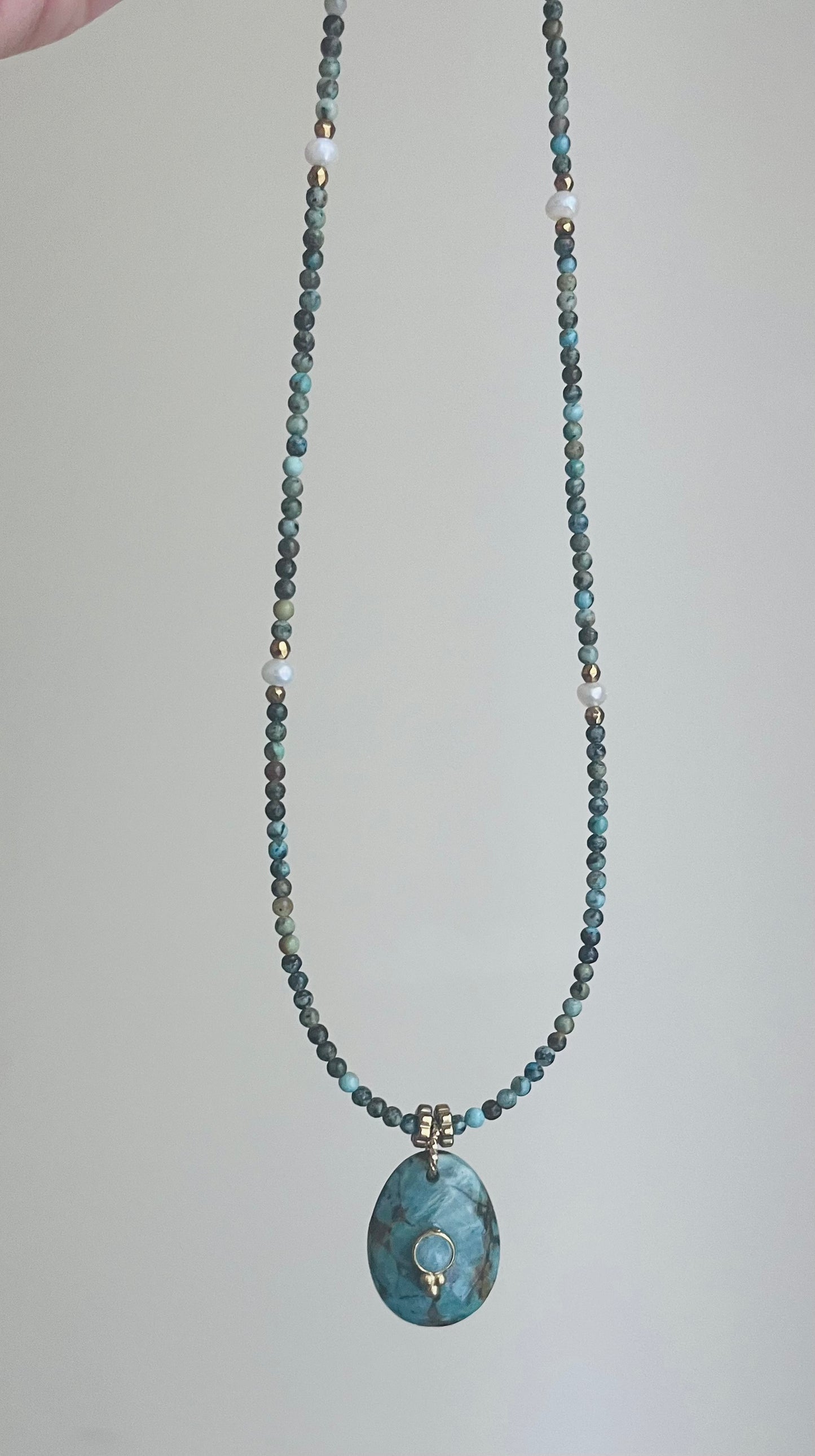 Collier sautoir talisman