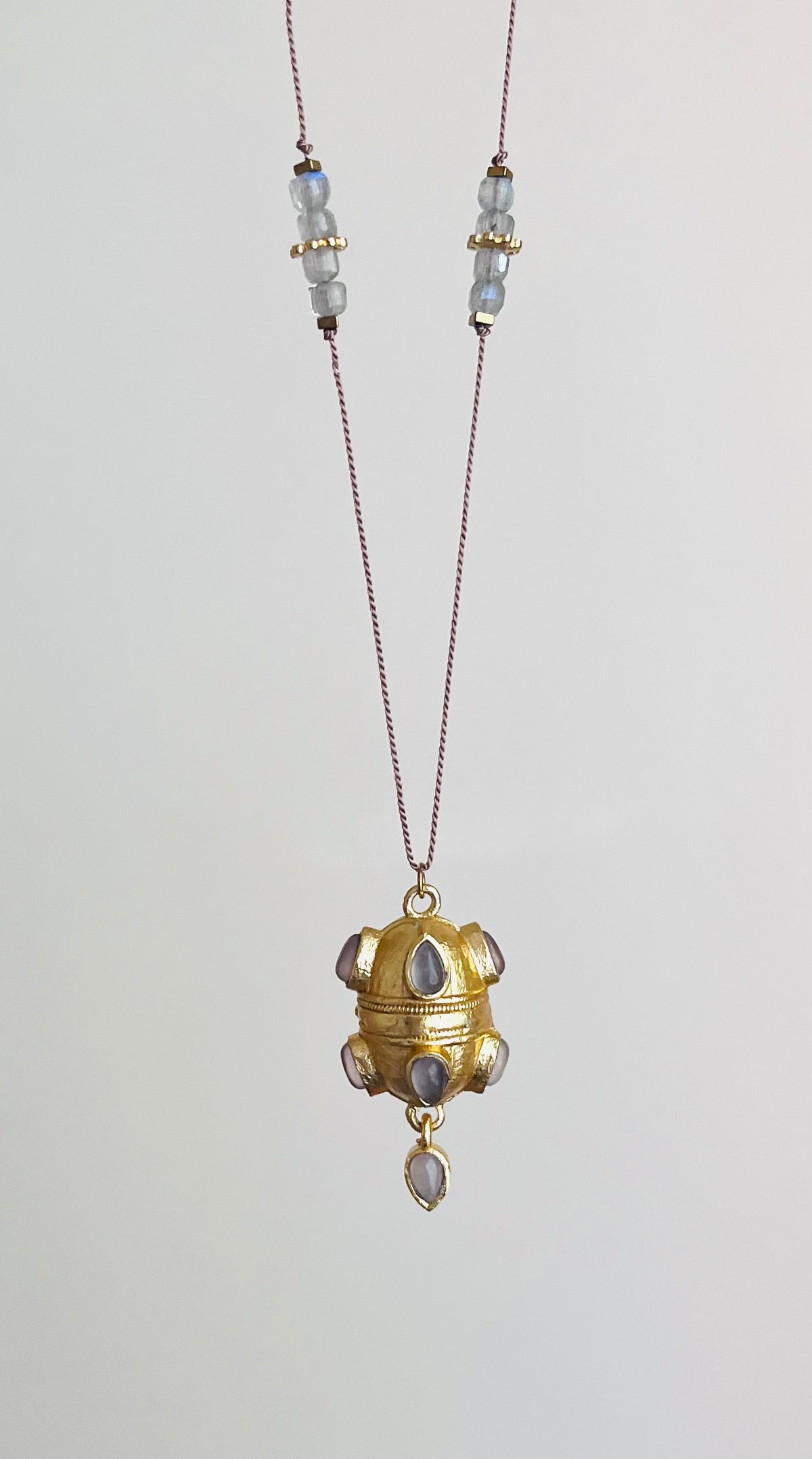 Collier Sautoir talisman ethnique Labradorite