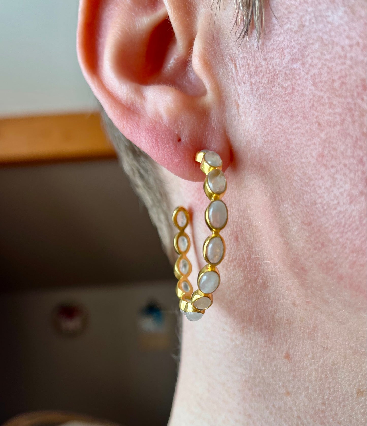 Boucles d’oreilles créoles Pierre de Lune