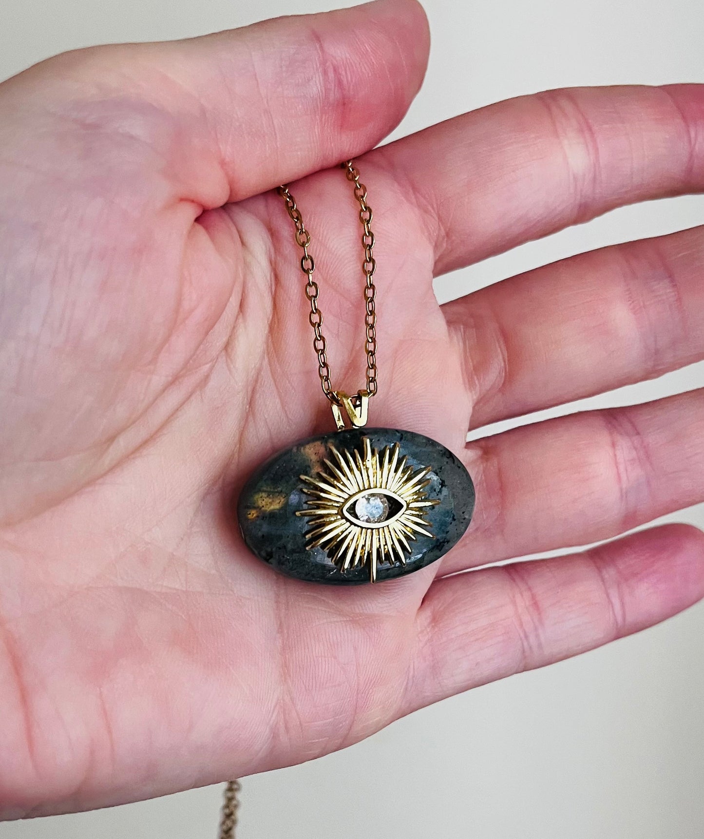 Collier sautoir protecteur grigri Labradorite