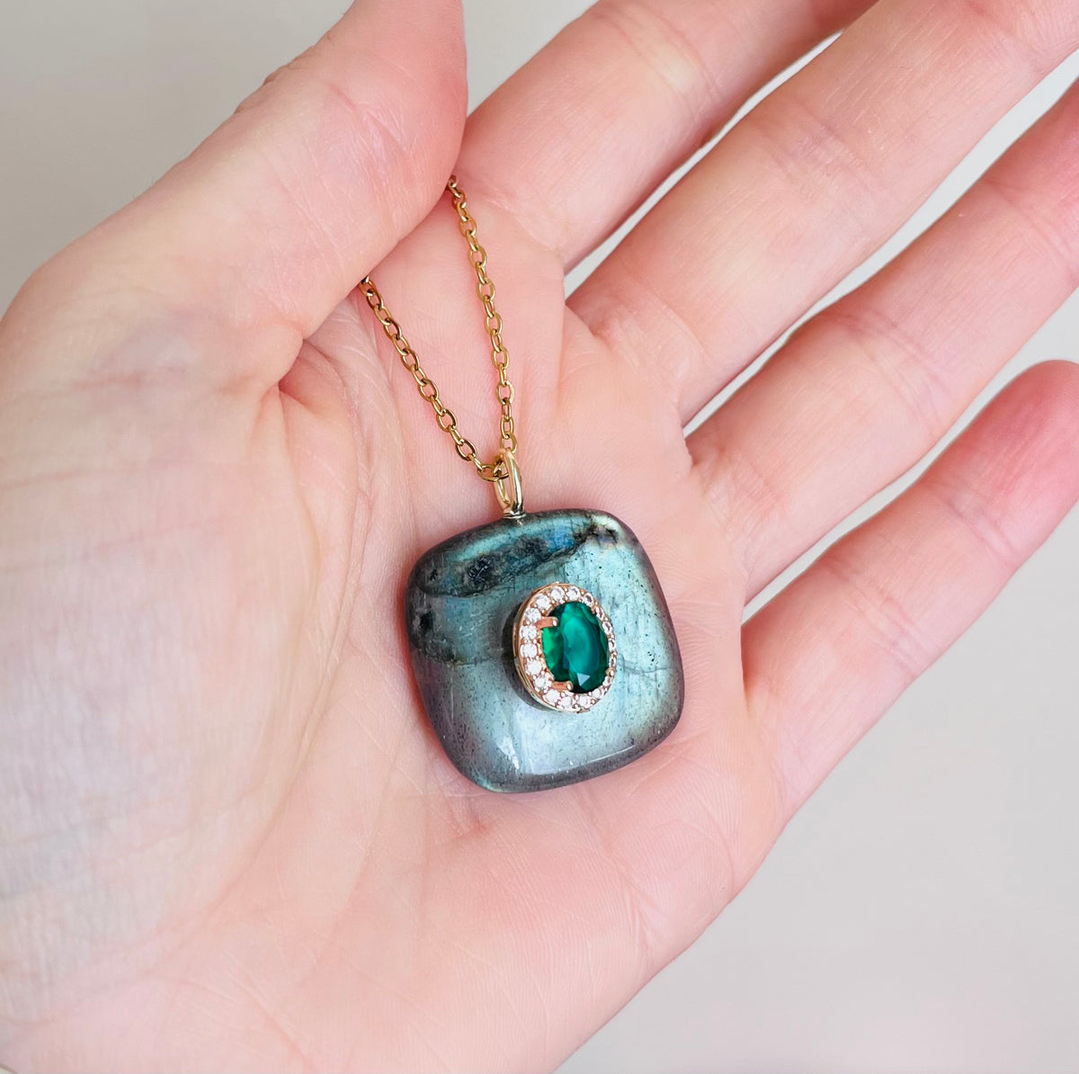 Sautoir grigri Labradorite