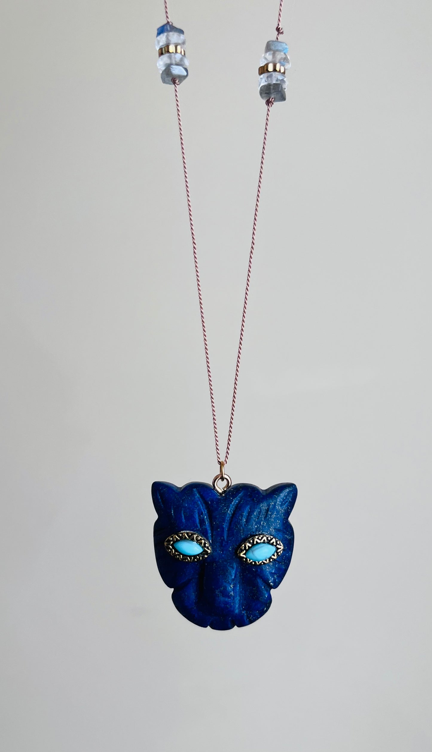 Collier sautoir talisman tigre Lapis-lazuli
