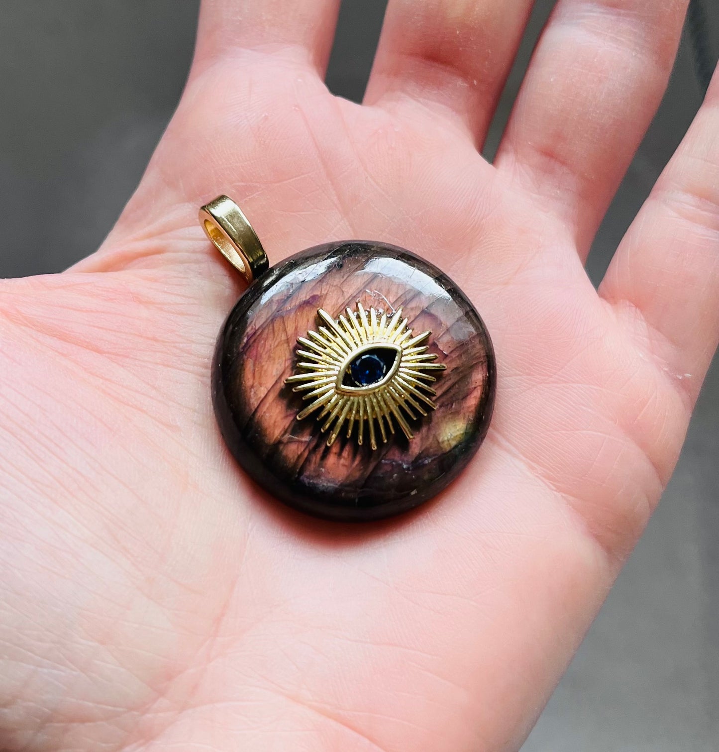 Pendentif Labradorite œil protecteur