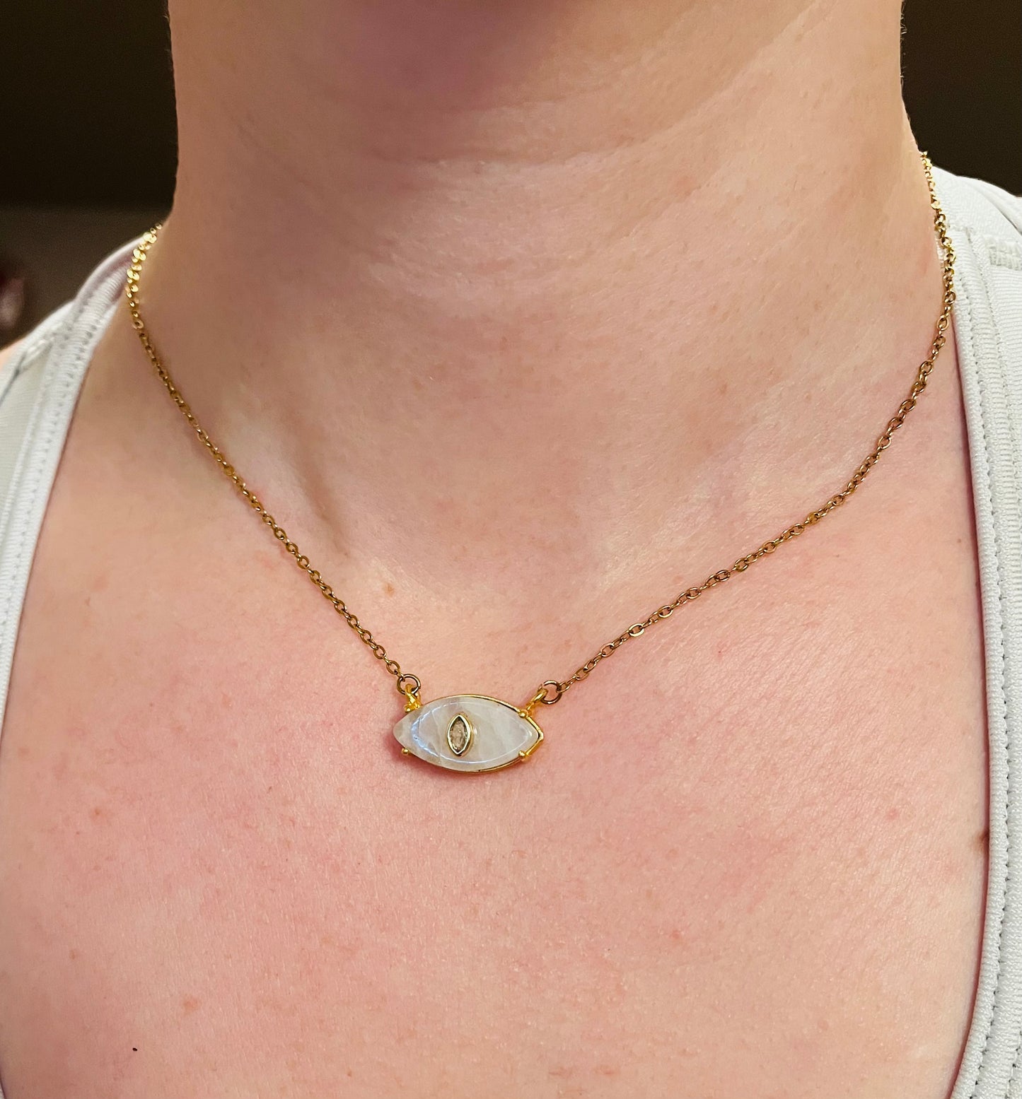 Collier talisman œil protecteur Pierre de Lune