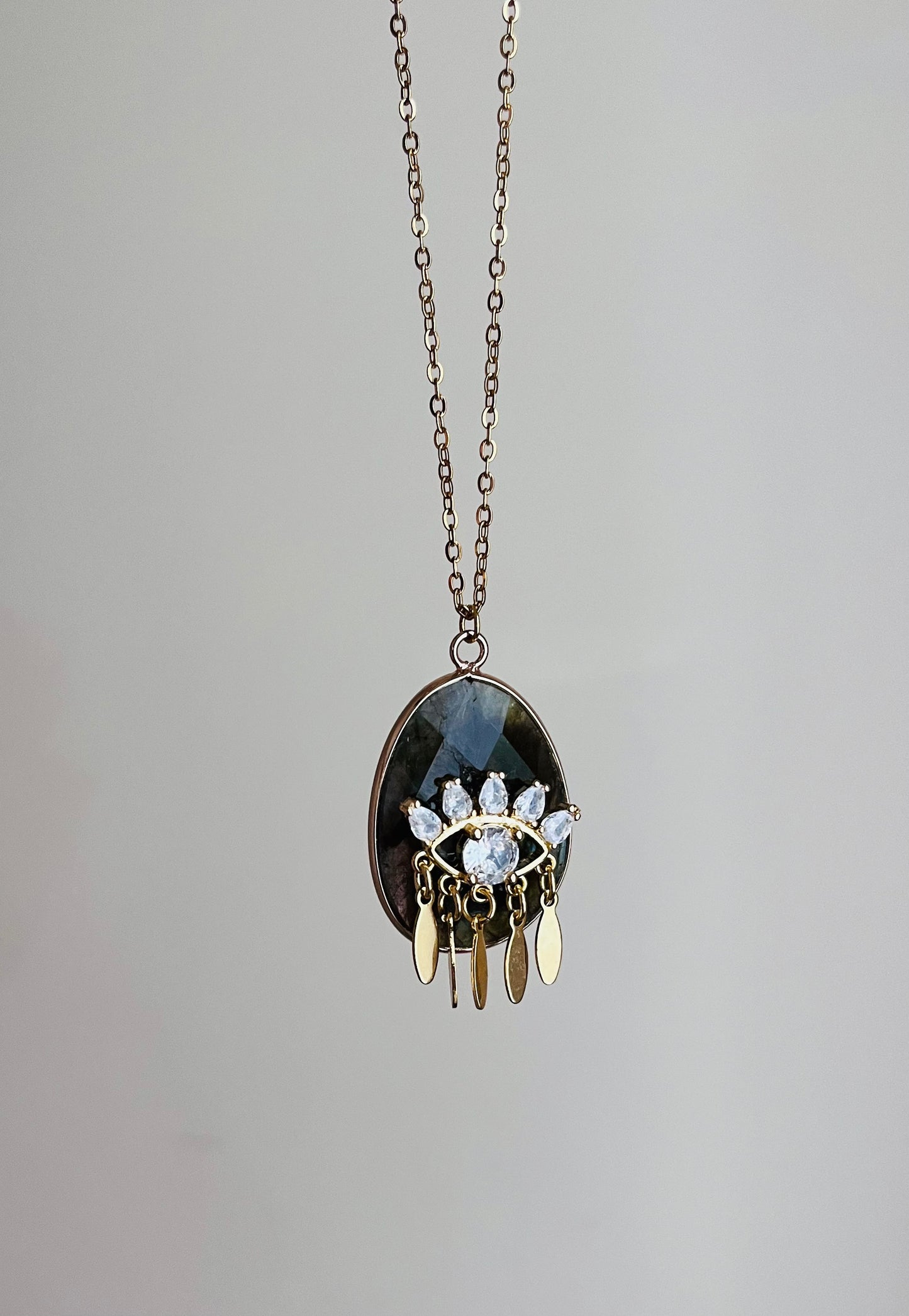 Collier sautoir talisman protecteur Labradorite