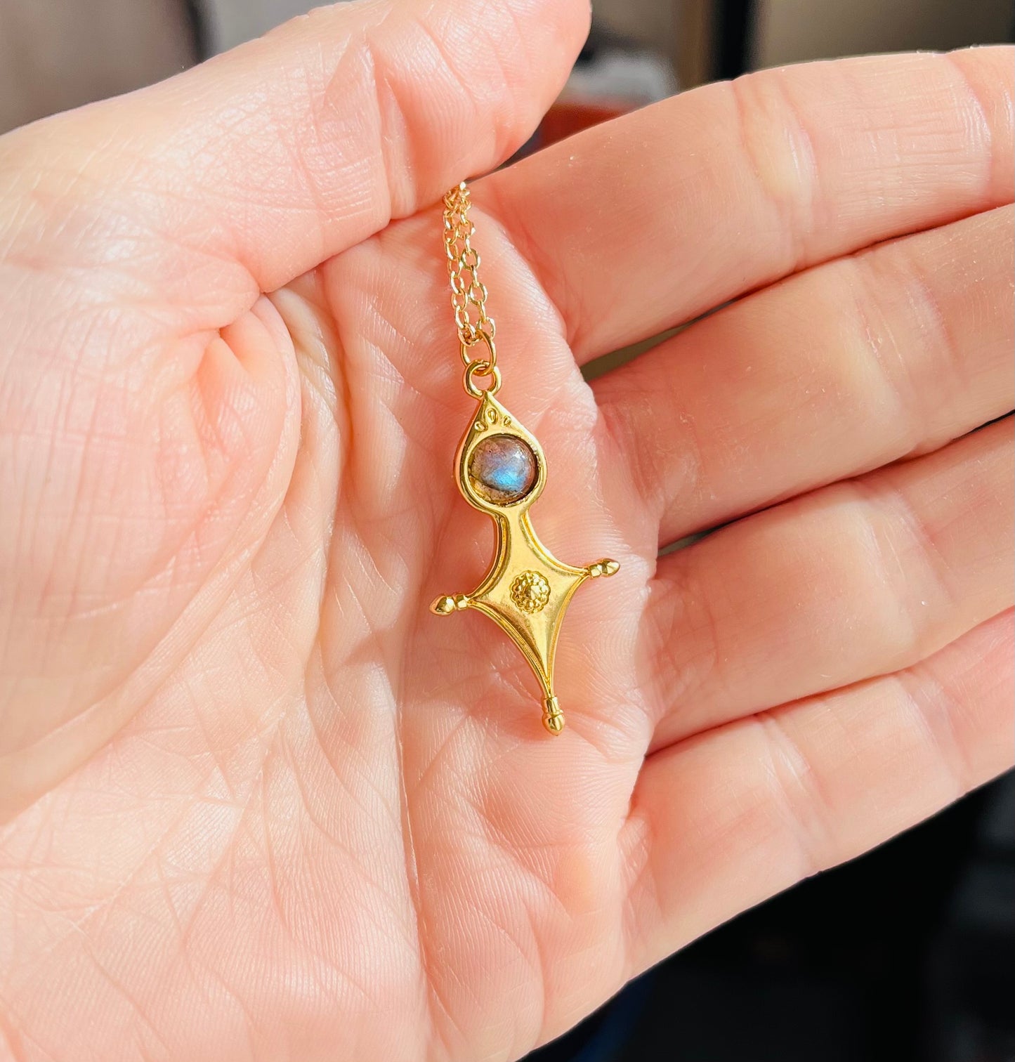 Collier Talisman Croix Touareg Labradorite