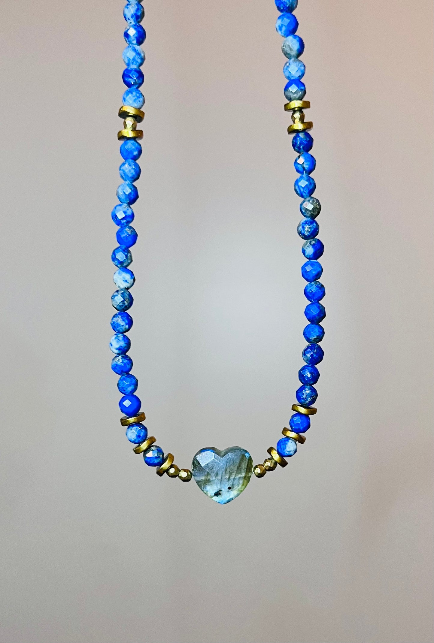 Collier cœur Labradorite et Lapis-lazuli