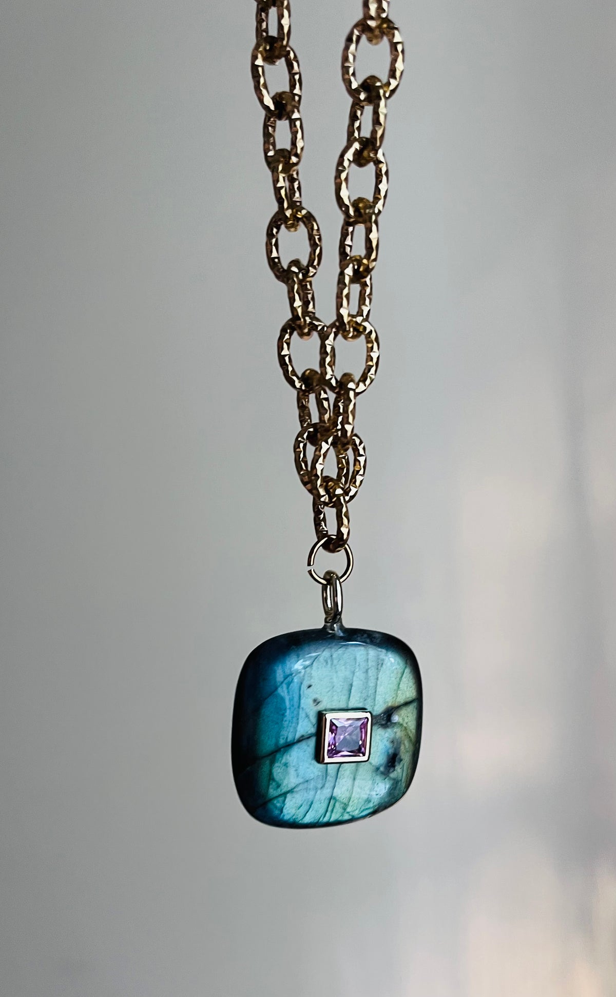Collier Talisman Labradorite