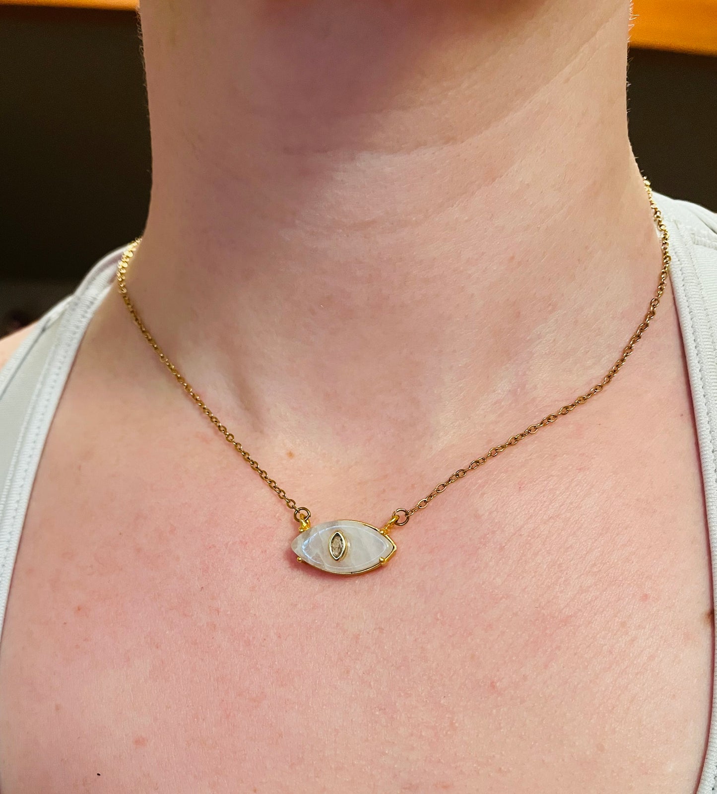 Collier talisman œil protecteur Pierre de Lune