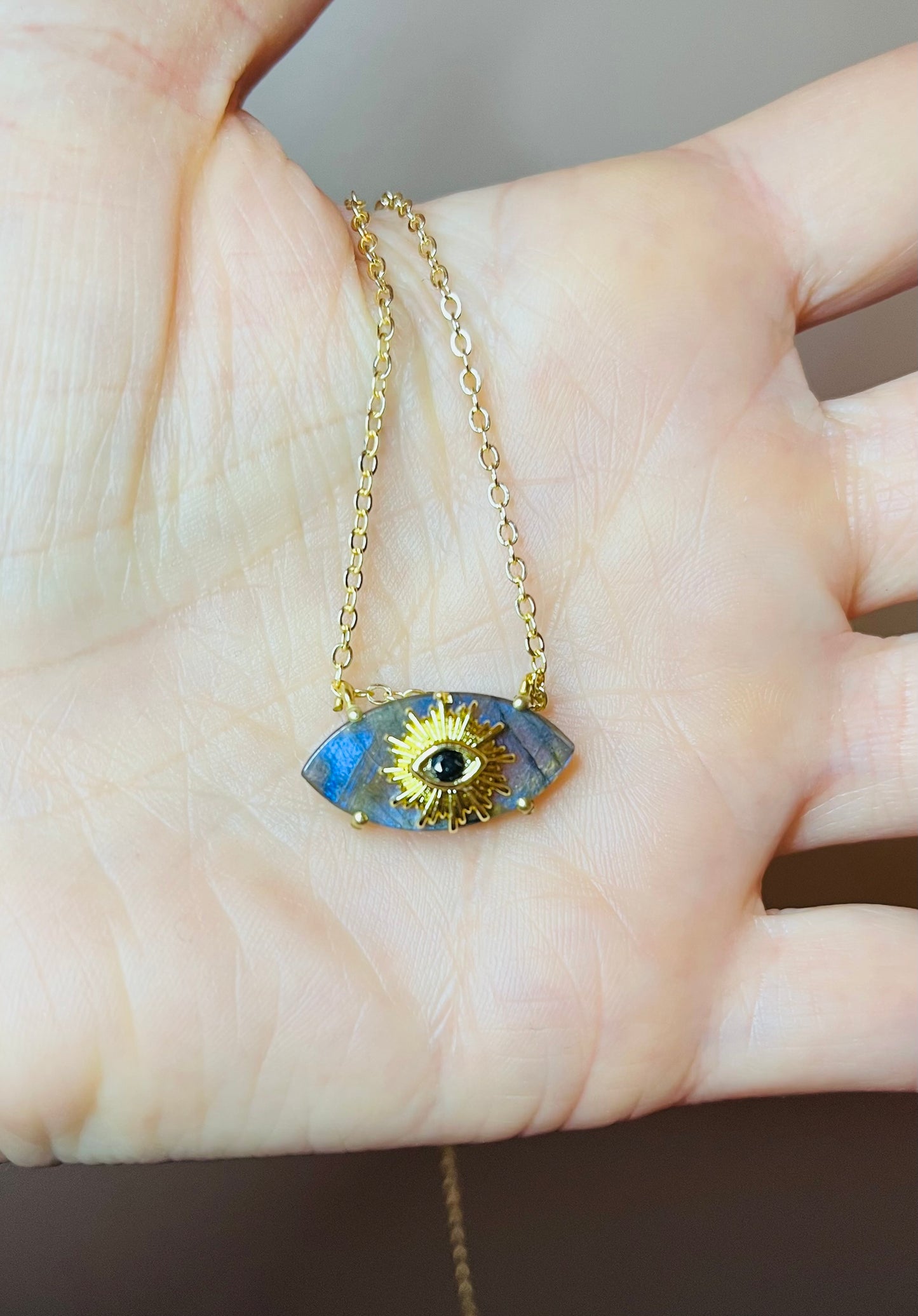 Collier amulette œil protecteur Labradorite