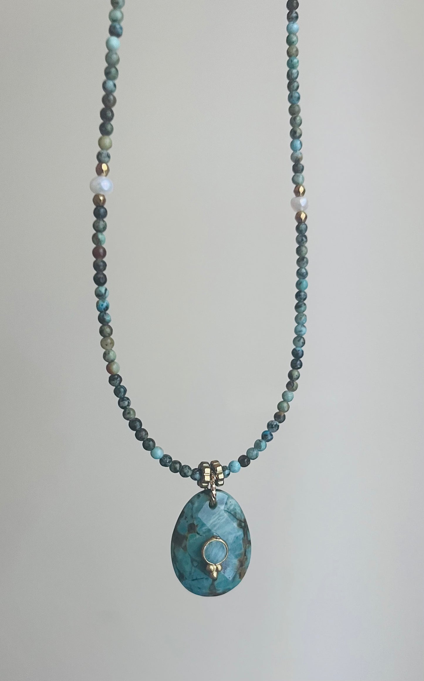 Collier sautoir talisman
