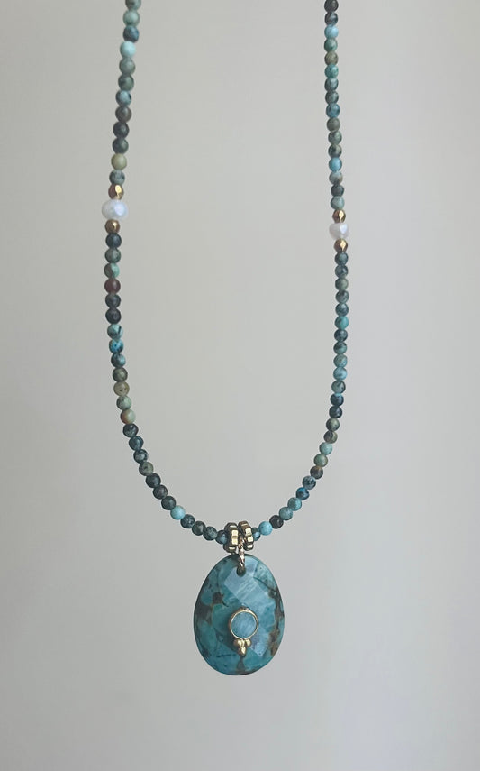 Collier sautoir talisman