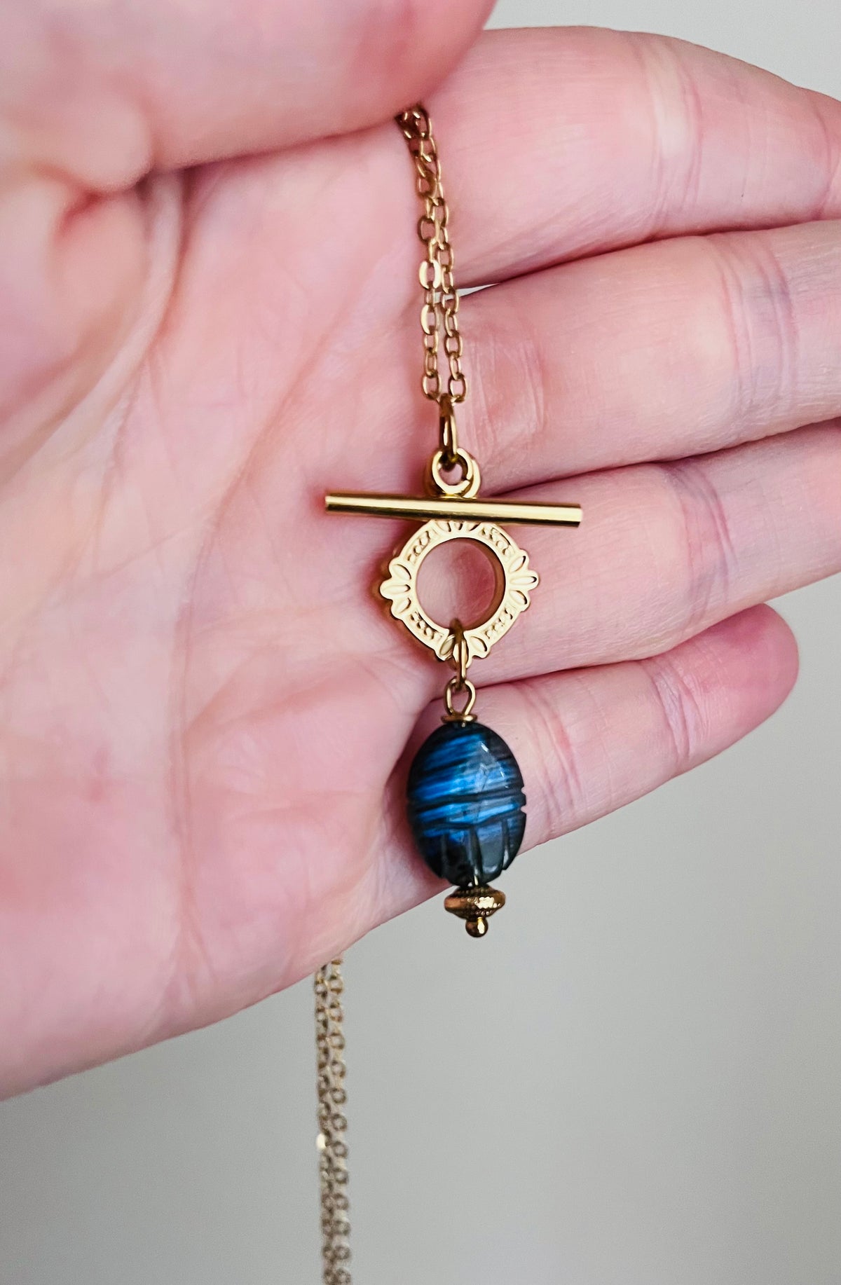 Collier Sautoir grigri scarabée porte bonheur Labradorite