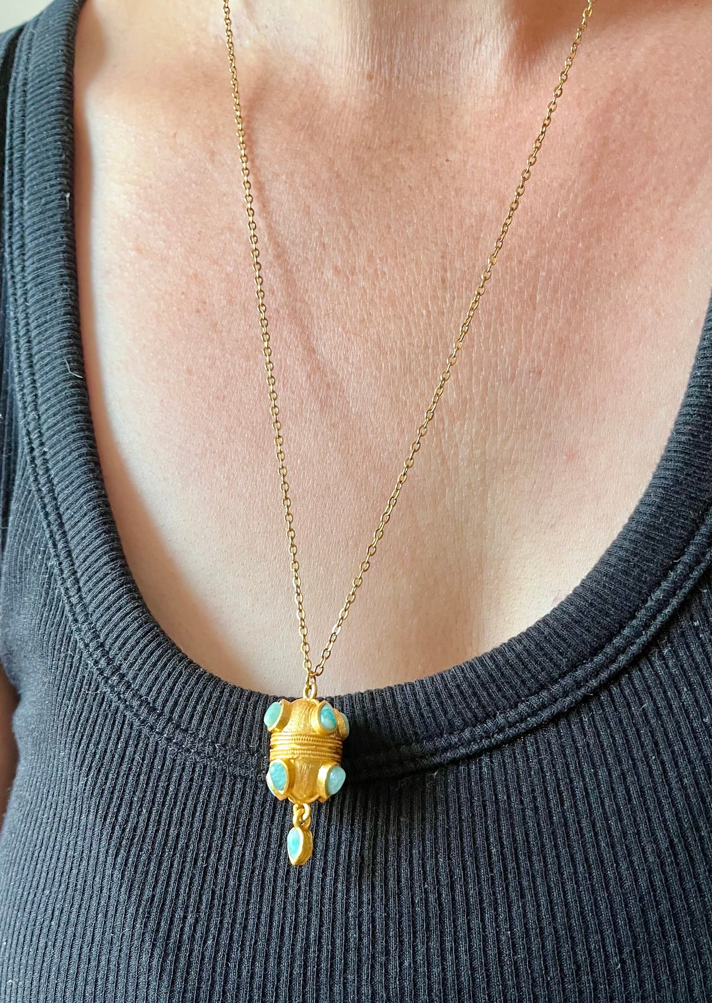 Collier sautoir talisman ethnique Amazonite
