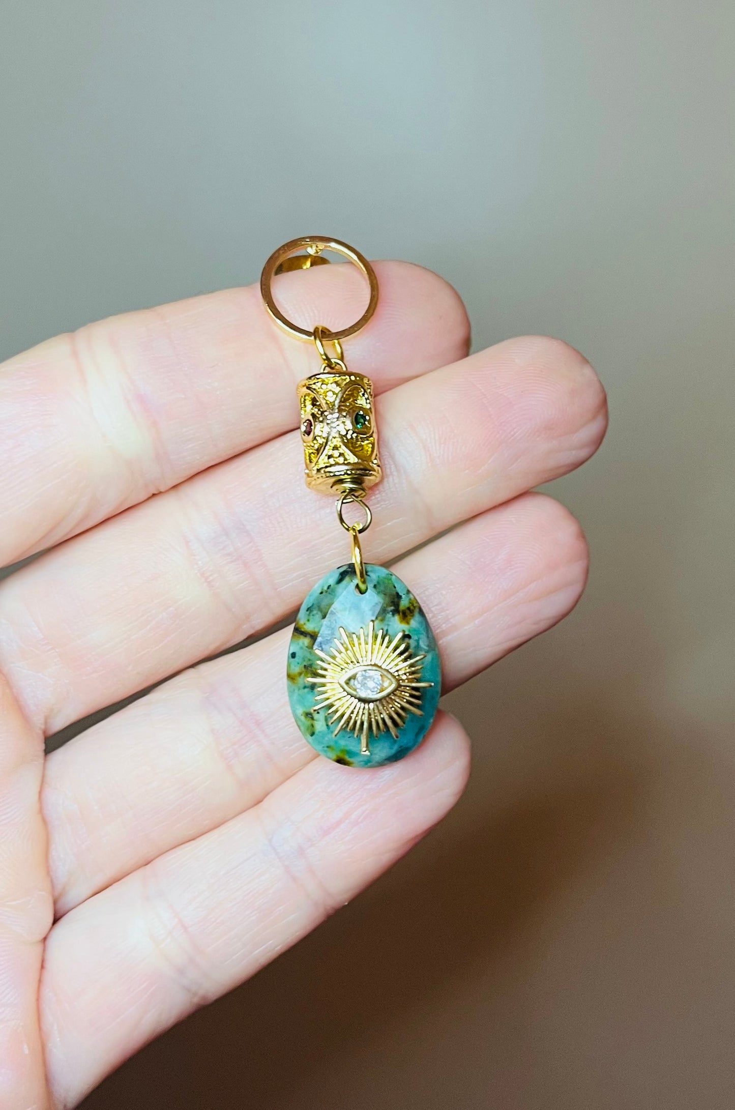 Mono boucle talisman Turquoise Africaine