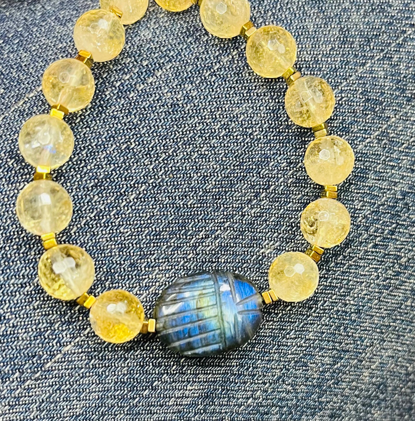 Bracelet amulette scarabée Labradorite et Citrine