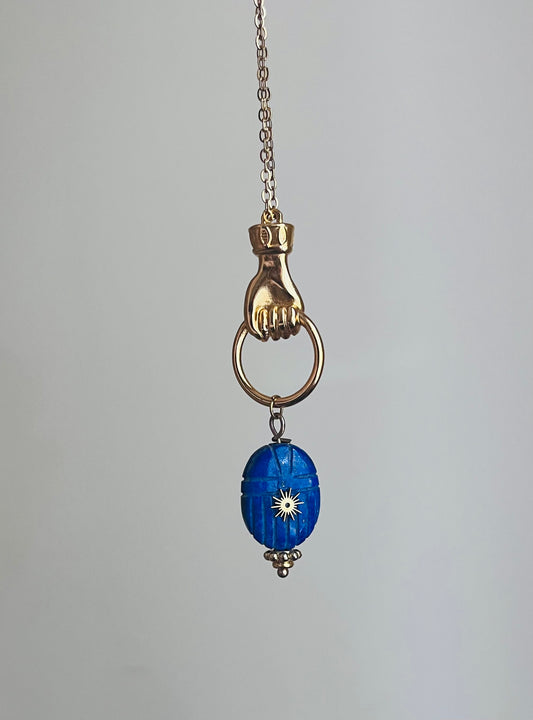 Collier sautoir talisman scarabée Lapis-lazuli
