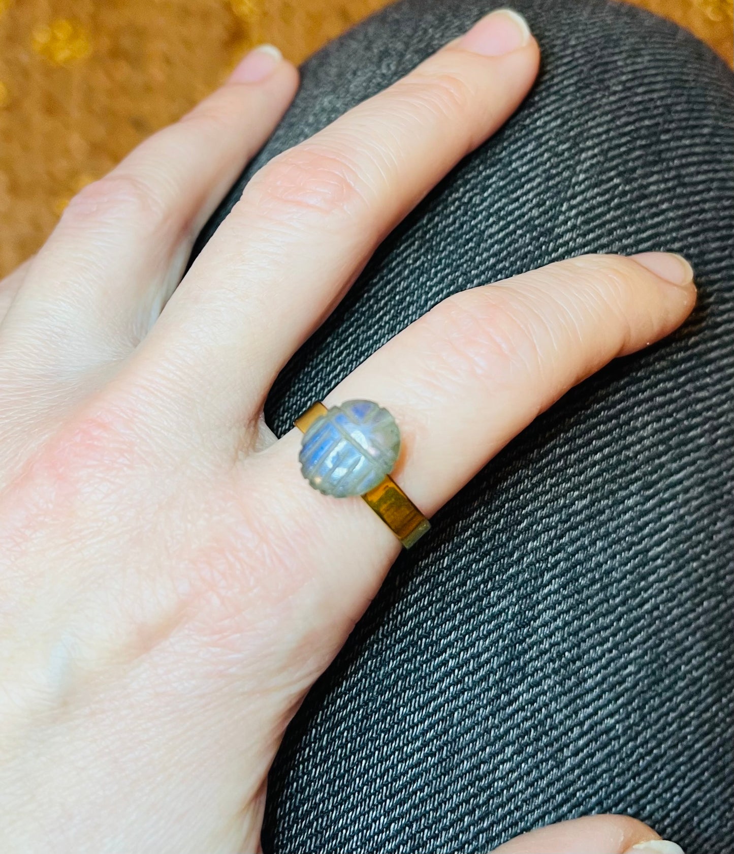 Bague talisman scarabée Labradorite