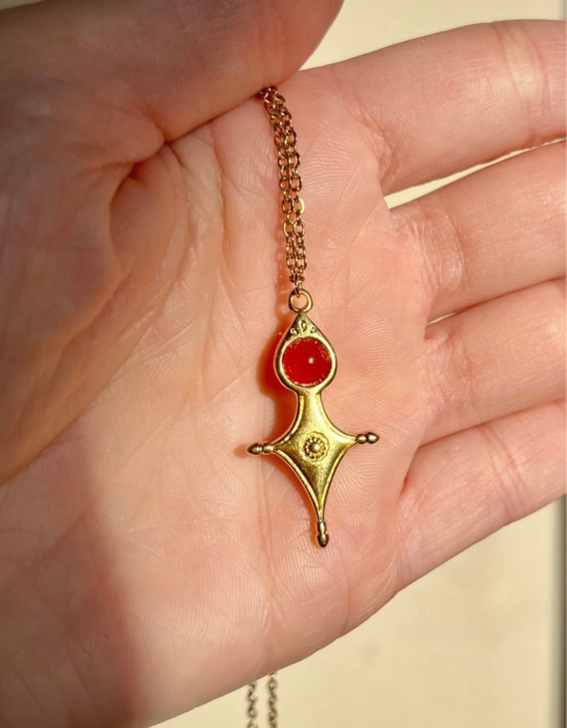 Collier Talisman Croix Touareg Cornaline
