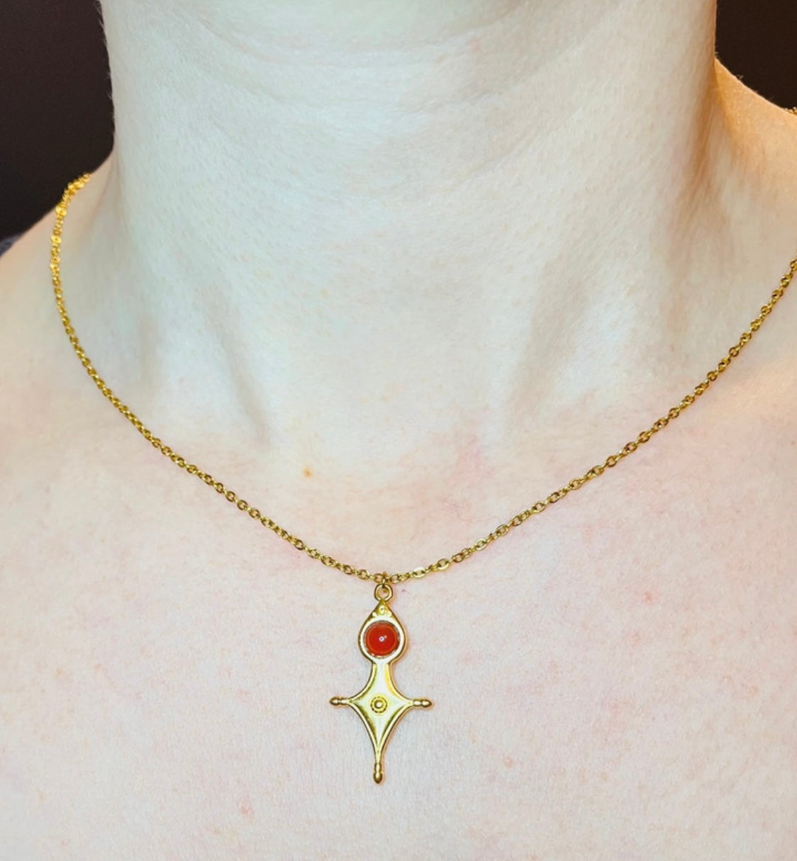 Collier Talisman Croix Touareg Cornaline