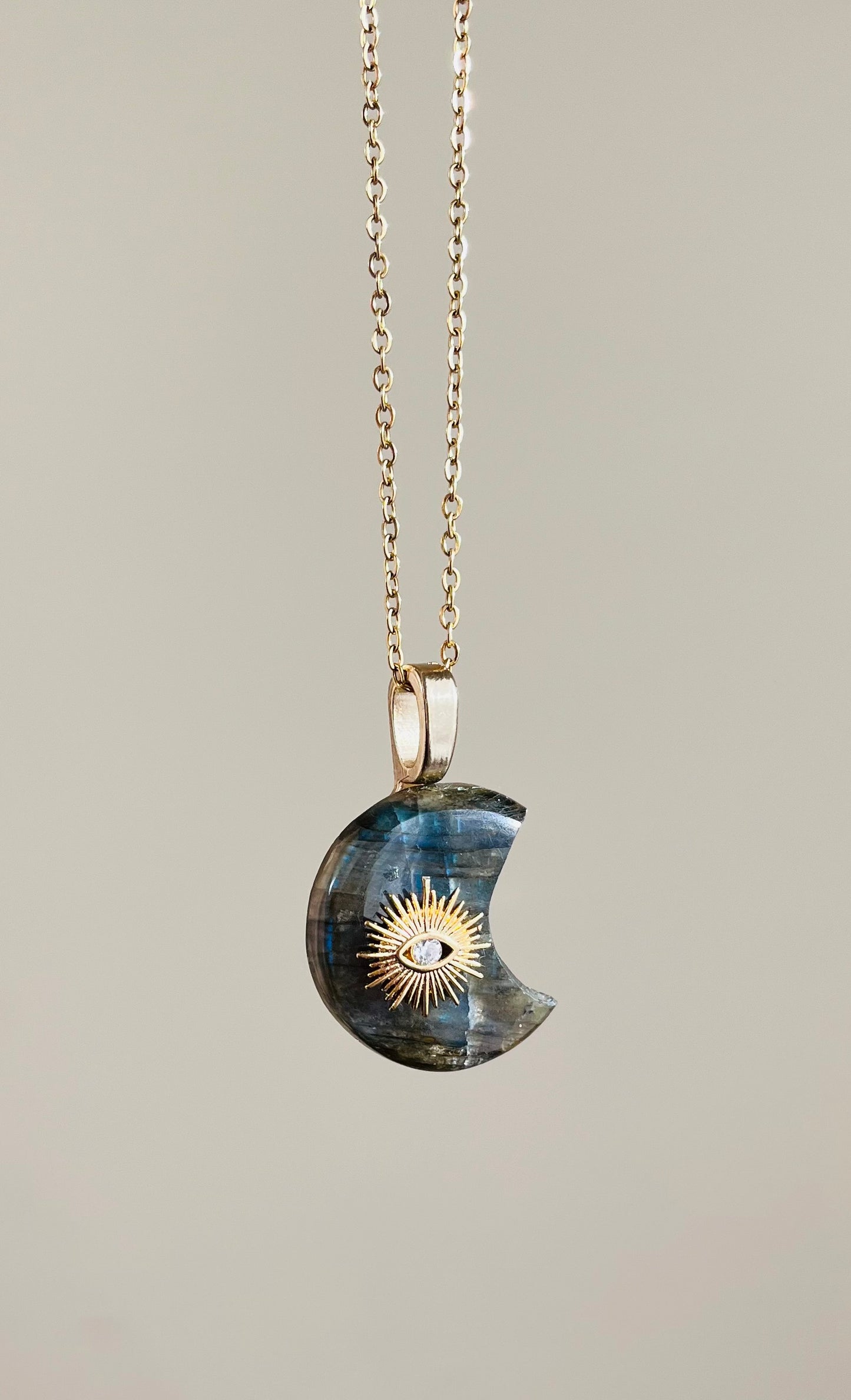 Collier pendentif Lune Labradorite