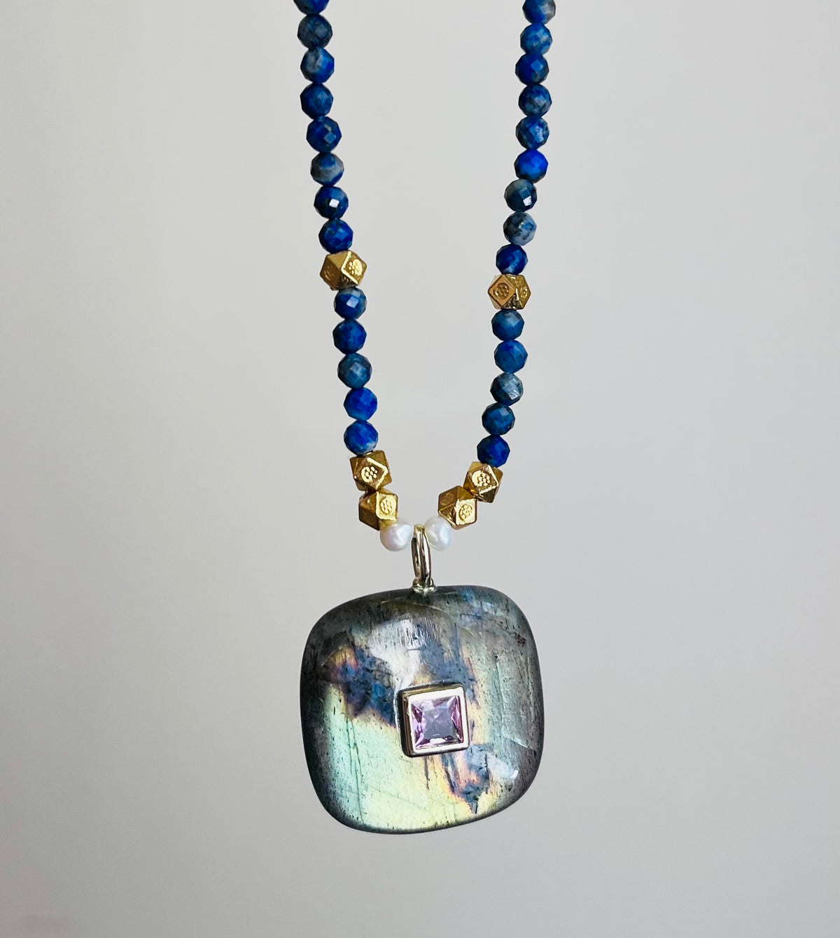 Collier talisman Labradorite et Lapis-Lazuli