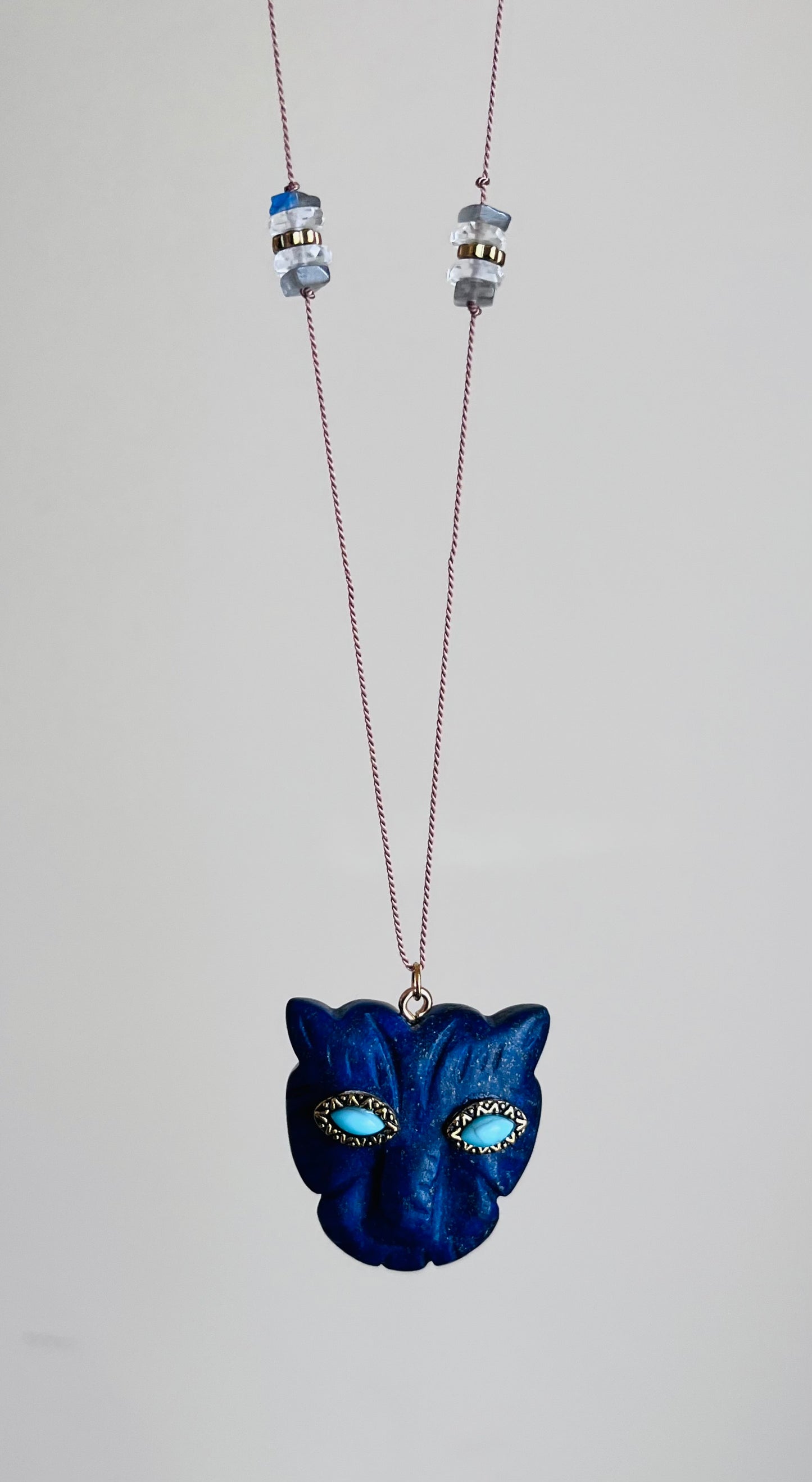 Collier sautoir talisman tigre Lapis-lazuli