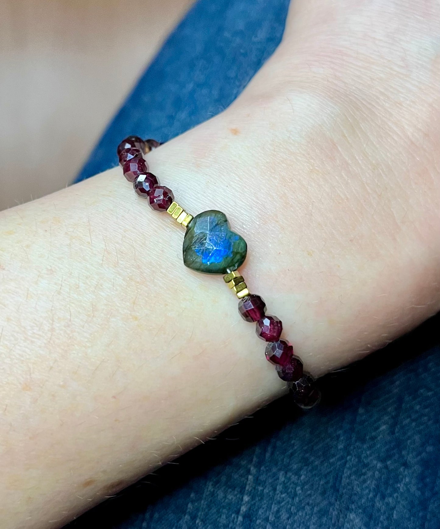 Bracelet cœur Labradorite et Grenat
