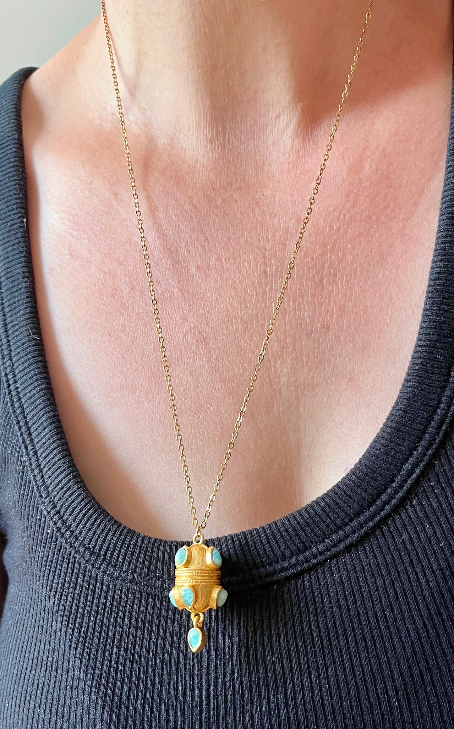 Collier sautoir talisman ethnique Amazonite