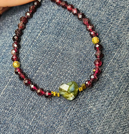 Bracelet cœur Labradorite et Grenat