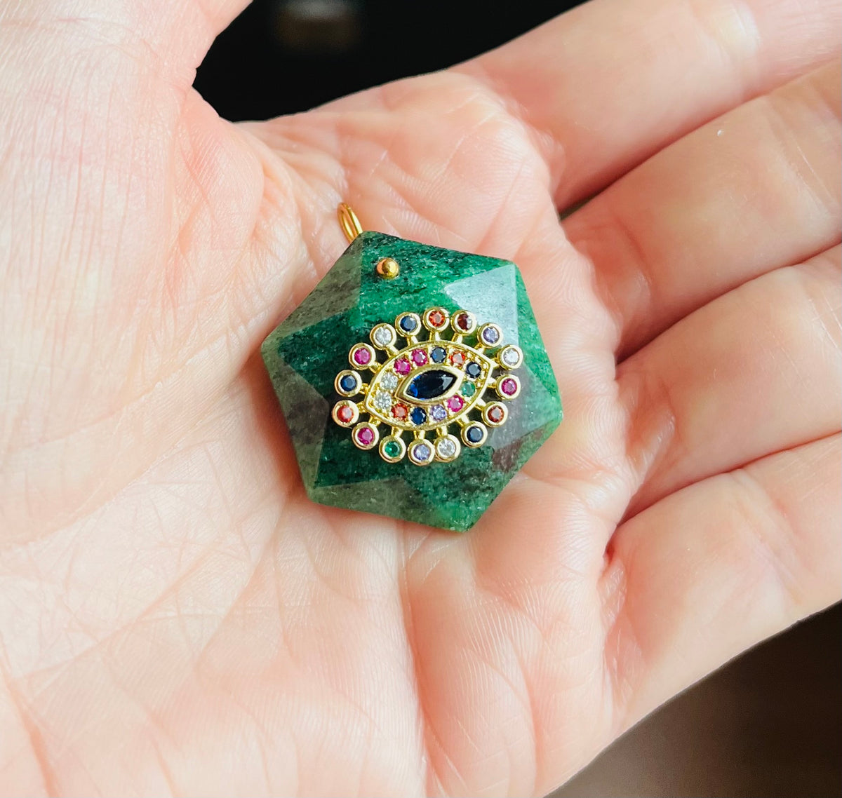 Pendentif grigri Rubis Zoisite