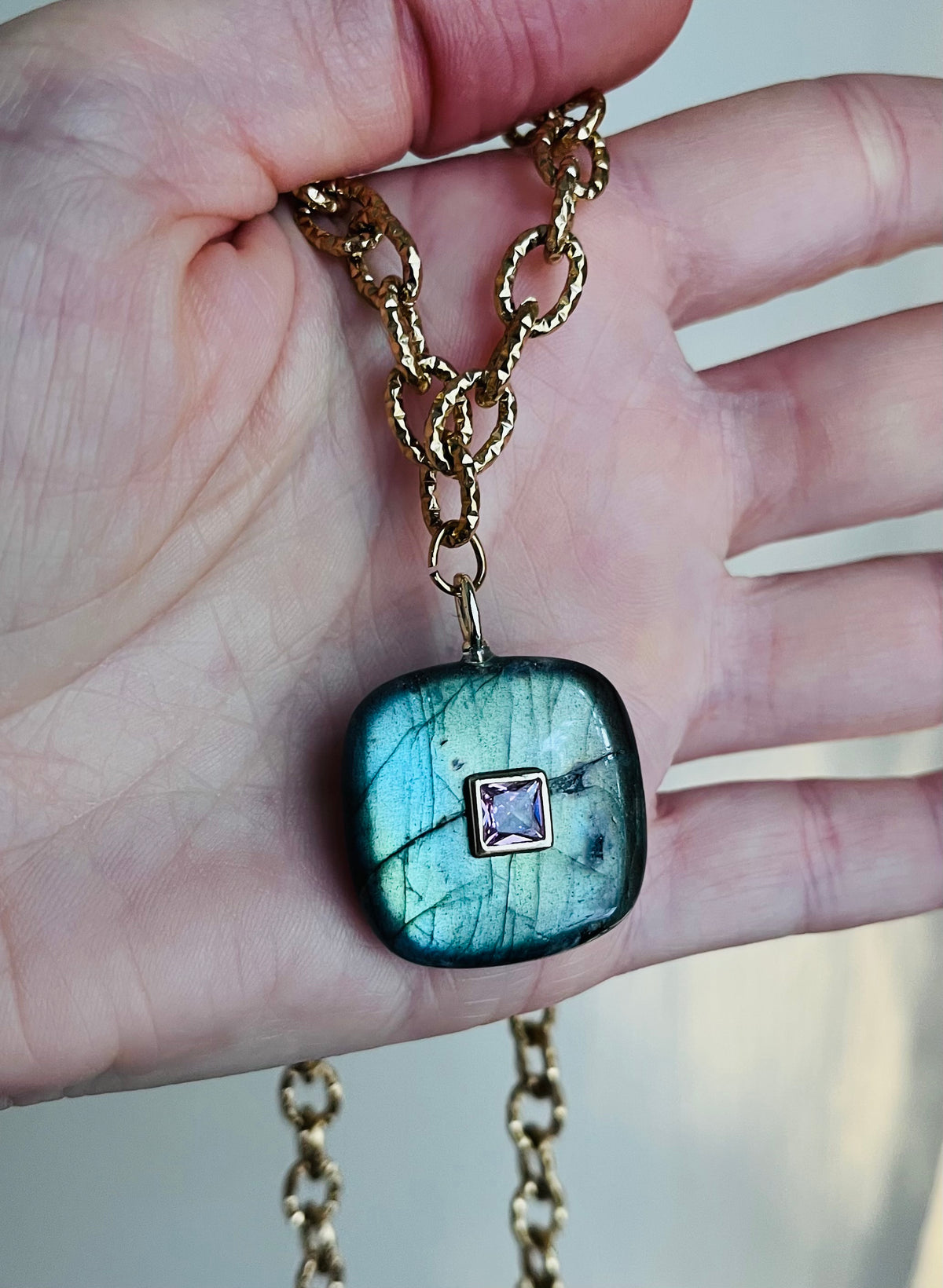 Collier Talisman Labradorite