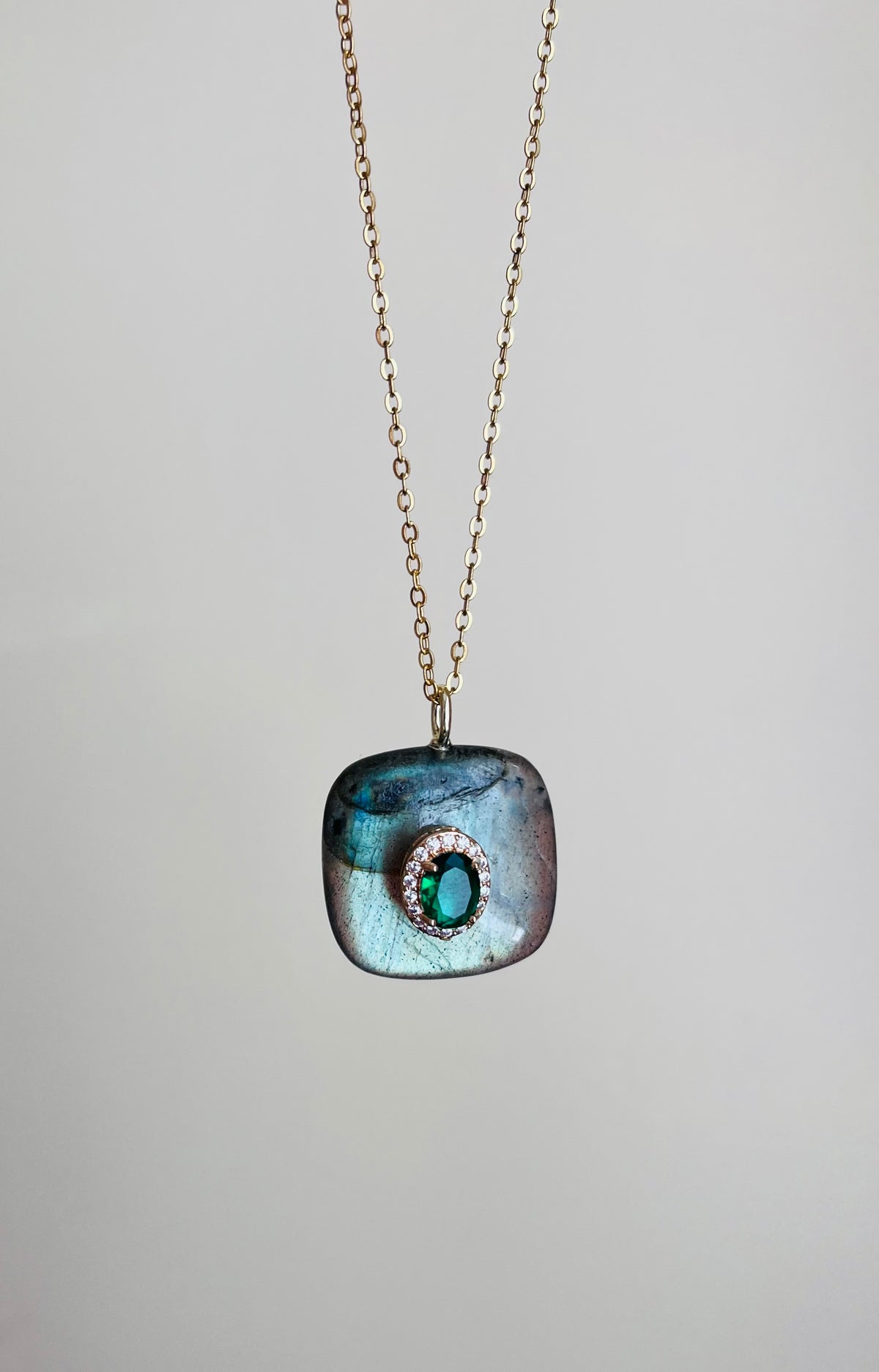 Sautoir grigri Labradorite