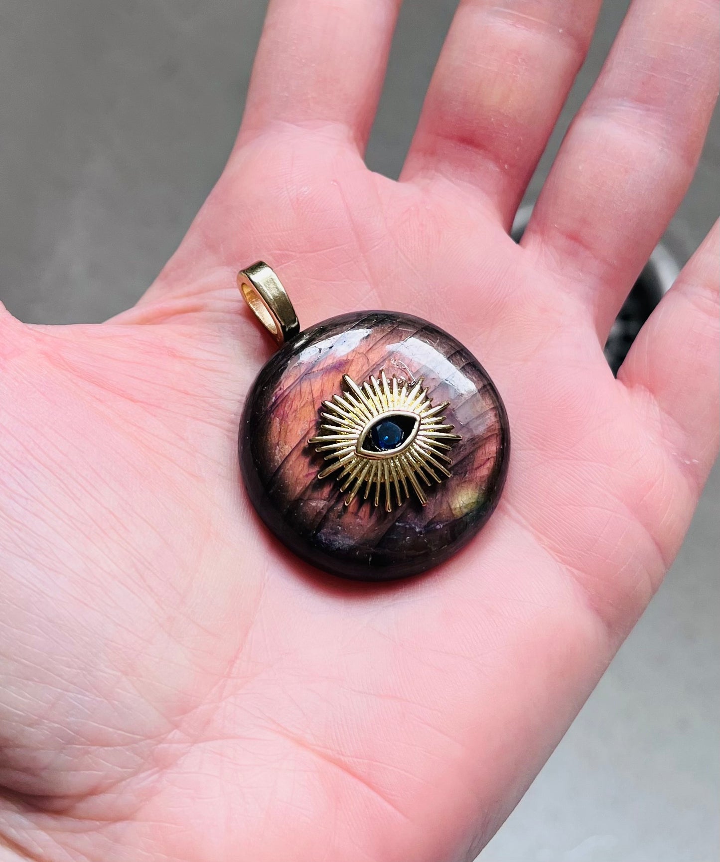 Pendentif Labradorite œil protecteur