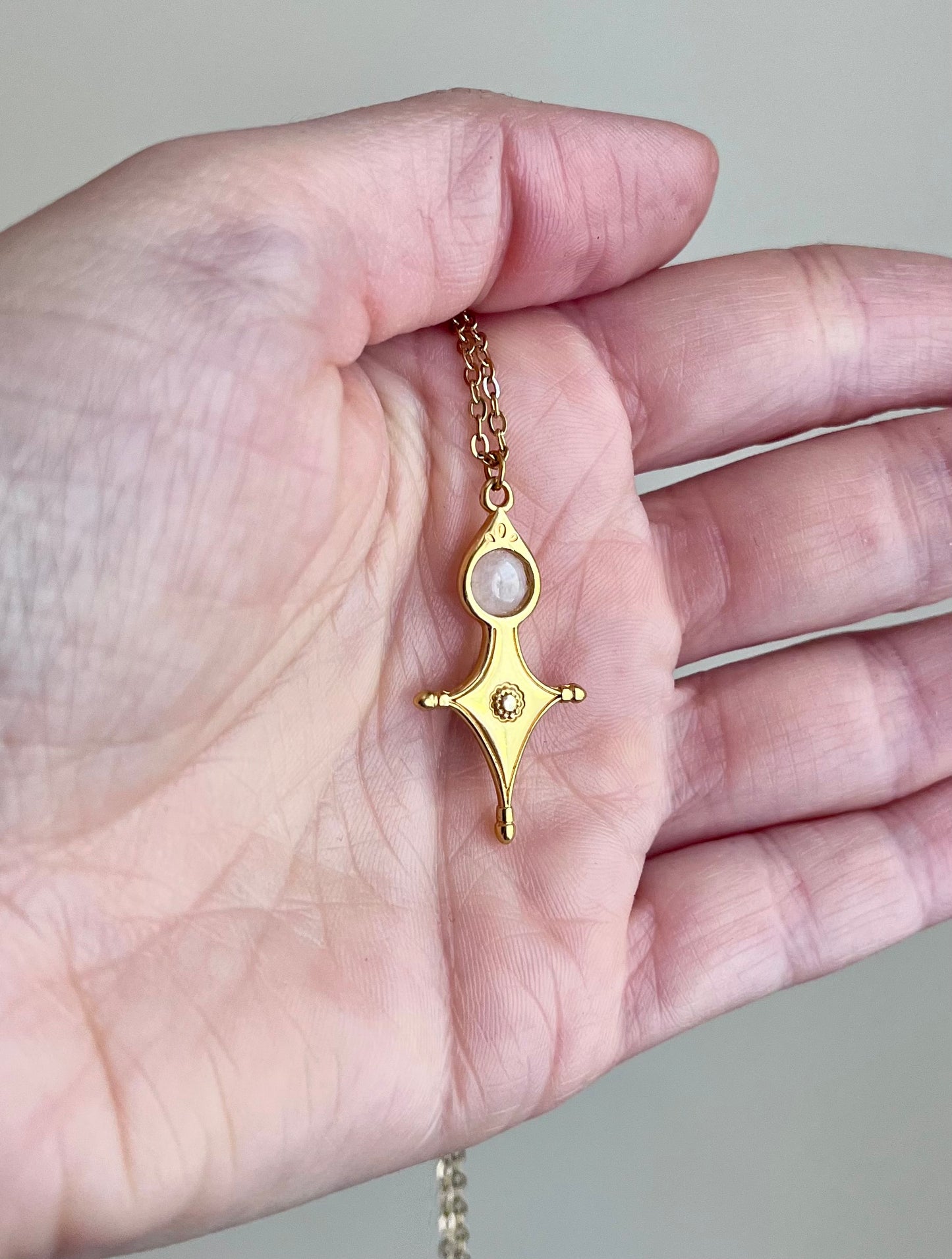 Collier Talisman Croix Touareg Pierre de Lune