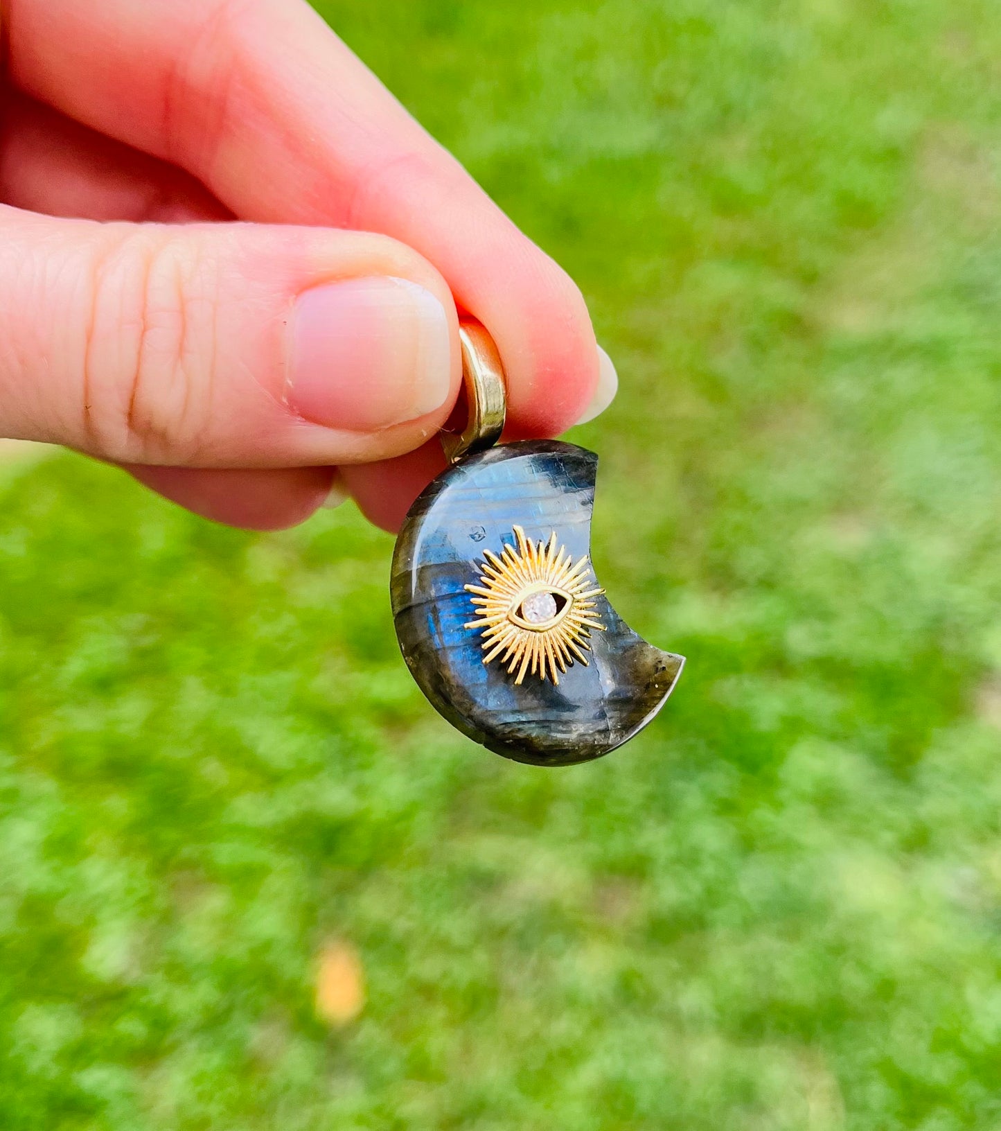 Pendentif Lune Labradorite