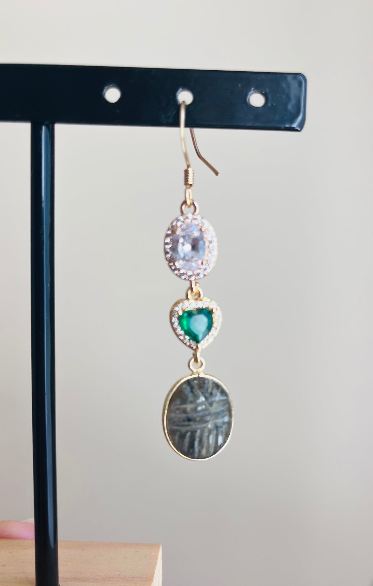 Mono boucle grigri scarabée Labradorite